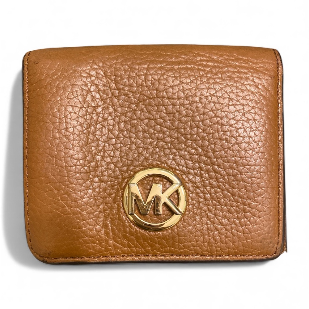 Michael Kors Windsor Tan Leather Wallet with Gold Logo